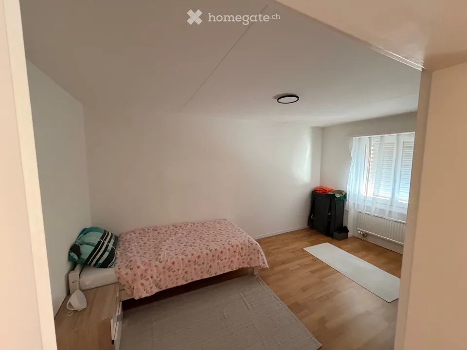 ++WG Zimmer frei++ helle möbilierte Wohnung mit Balkon EG
