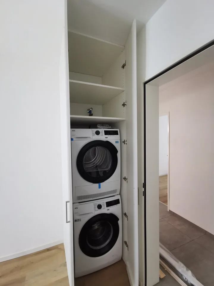 Appartement de 3 pièces fraîchement rénové près de la gare de Wiedikon (disponible immédiatement) – photo 7 sur 13