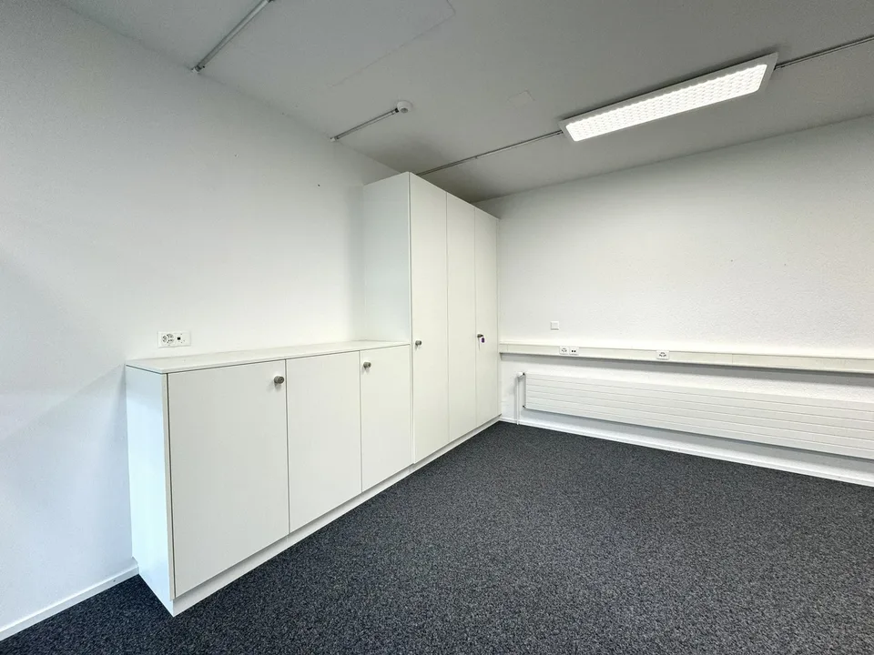 Einziehen & loslegen – ausgebaute Geschäftsräume in Aarwangen – Foto 11 von 21