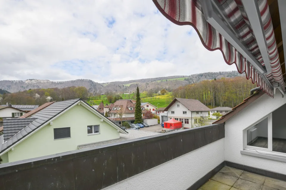 Casa di 6 famiglie attraente con garage – proprietà di investimento solida a Ramiswil – foto 16 di 17