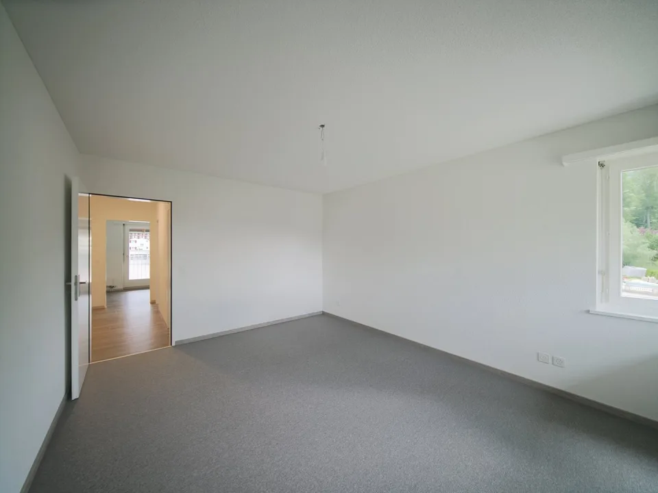 Casa di 6 famiglie attraente con garage – proprietà di investimento solida a Ramiswil – foto 14 di 17