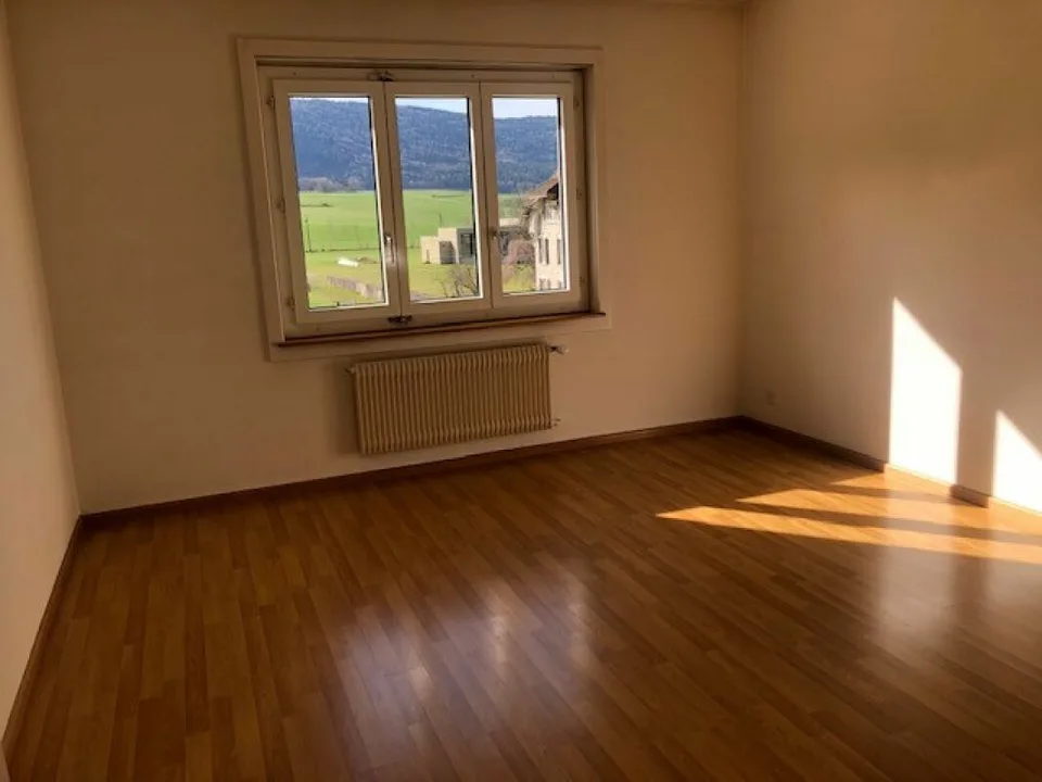 Appartamento di 4.5 locali al 1° piano - Ruz Chasseran 3, Dombresson