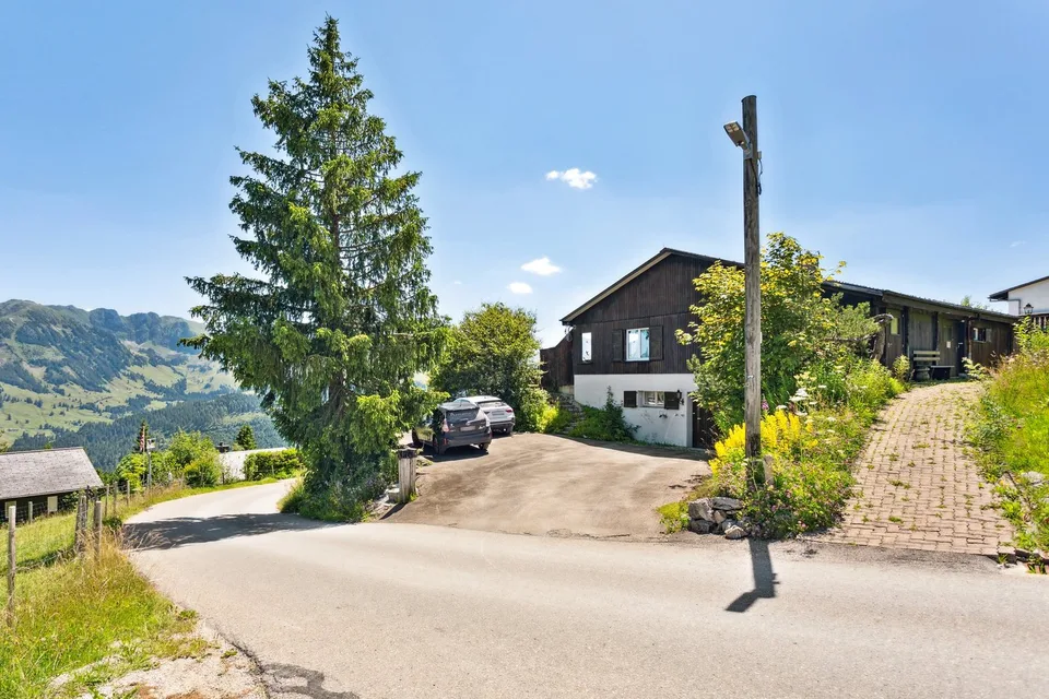 Adlatus AG | Maison de vacances avec vue imprenable – photo 11 sur 13