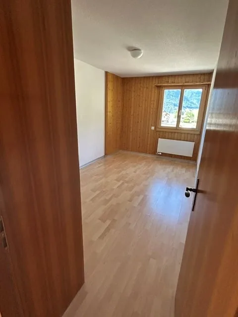 Appartamento di 3 locali luminoso con vista sulla montagna a Lax