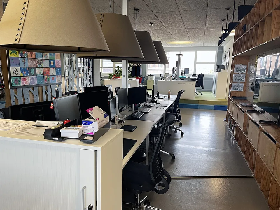 Gewerbefläche mit Lager und Parkmöglichkeiten in Windisch – Foto 5 von 11