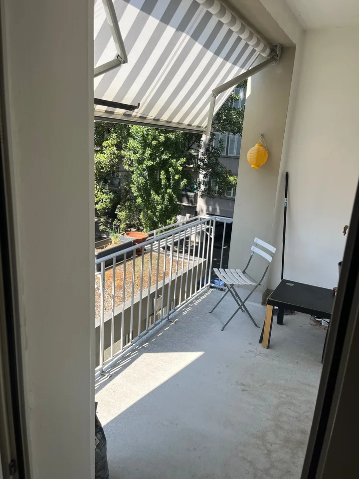 Modern 2.5-room apartment in Bern – photo 4 of 4
