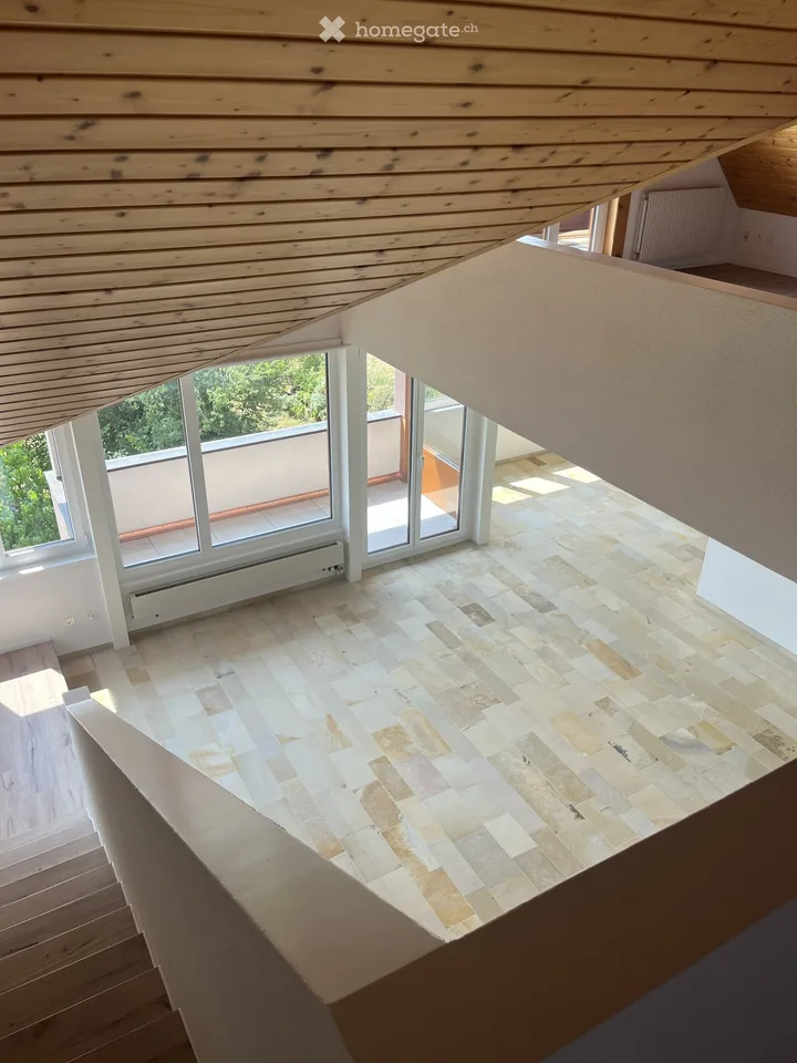 Frisch sanierte Maisonette-Wohnung mit zwei Balkonen