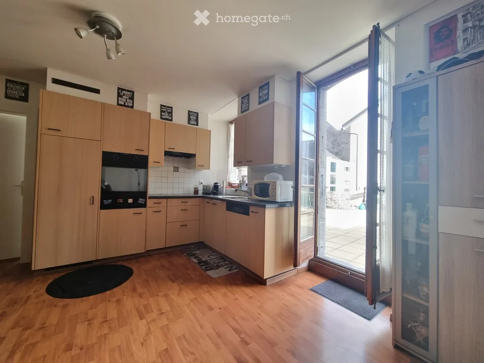 Appartamento di 3,5 locali con servizio di concierge ad Aigle, Place du Marché