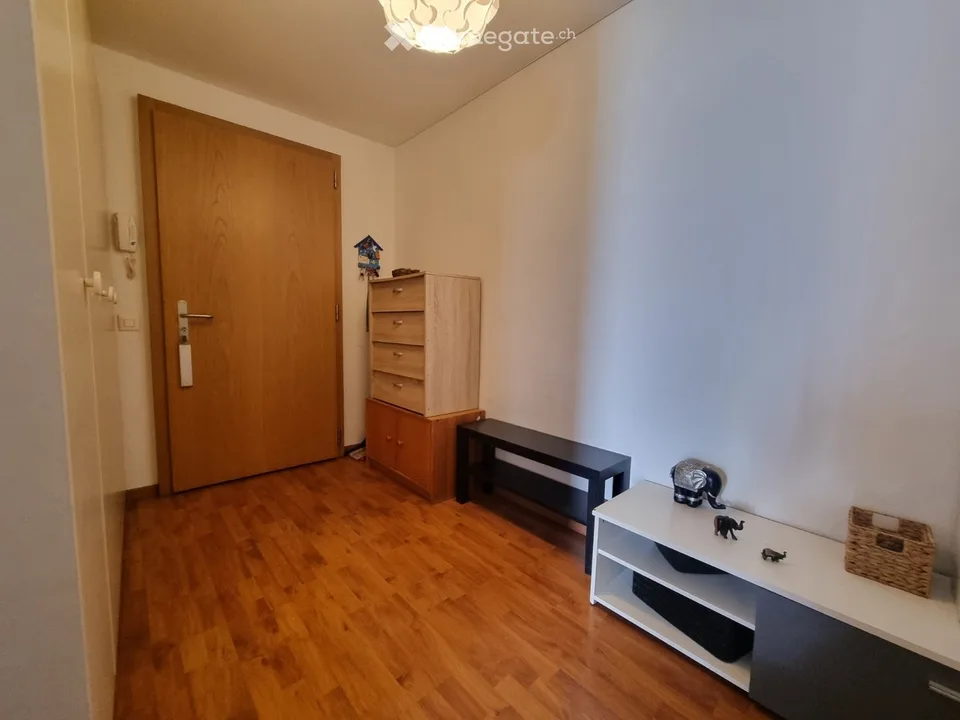 Appartamento di 3,5 locali con servizio di concierge ad Aigle, Place du Marché