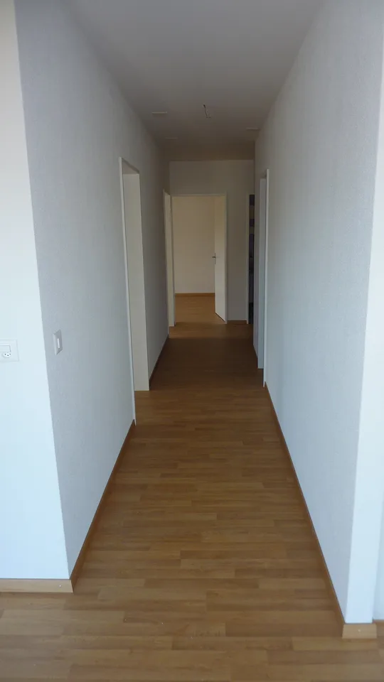 Charming 4-room apartment with balcony in Bern-Bümpliz – photo 16 of 19