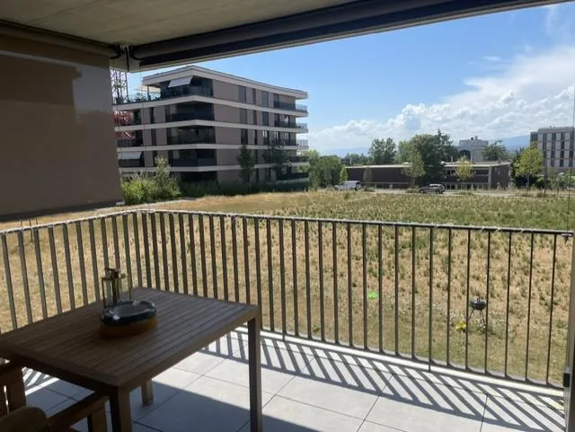 Appartement lumineux de 3,5 pièces avec grand balcon