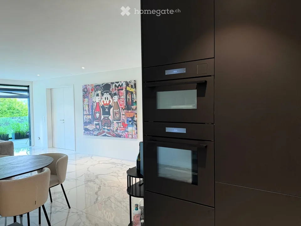 Appartamento moderno di 3,5 locali con vista lago da sogno a Stäfa