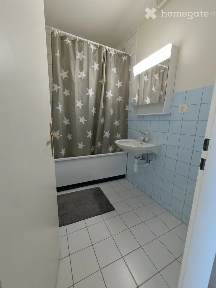 Urgente - Appartamento 3 locali a Châtelaine con parcheggio interno