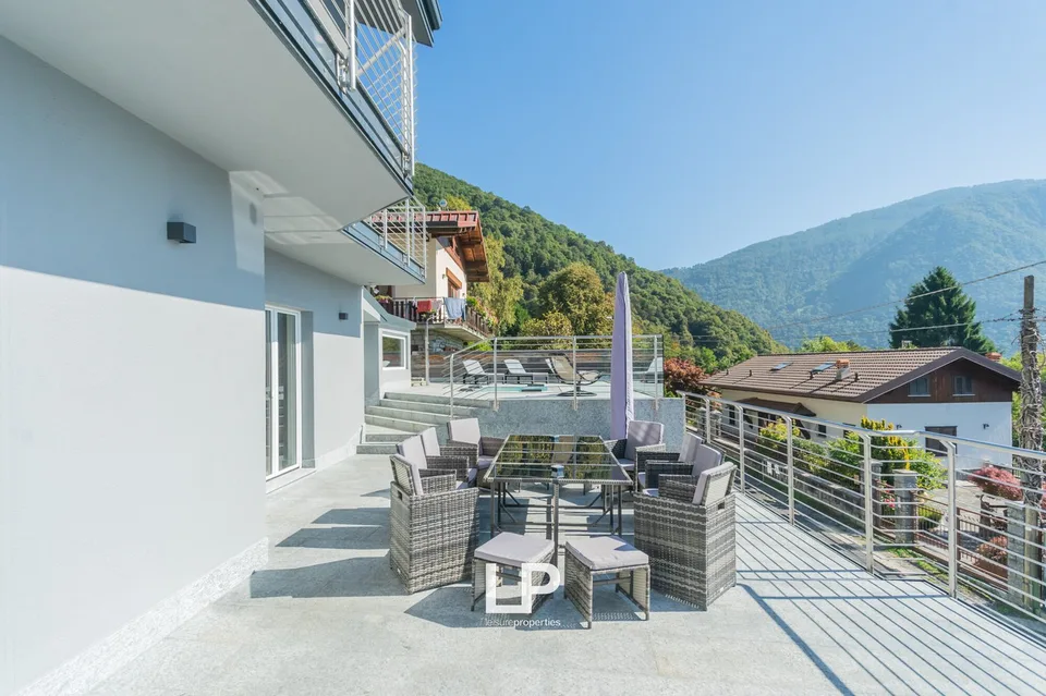 Villa de luxe entre le lac de Côme et les montagnes – photo 9 sur 13