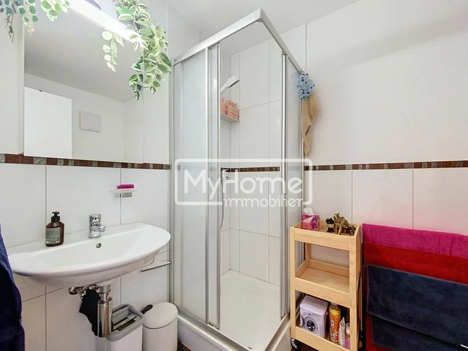 Spacieux appartement de 4,5 pièces avec un grand balcon d'angle dans un environnement résidentiel recherché – photo 14 sur 21