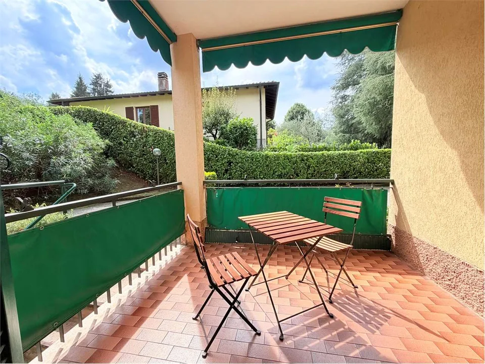 Grazioso monolocale in una posizione tranquilla e soleggiata con pisci – foto 9 di 13