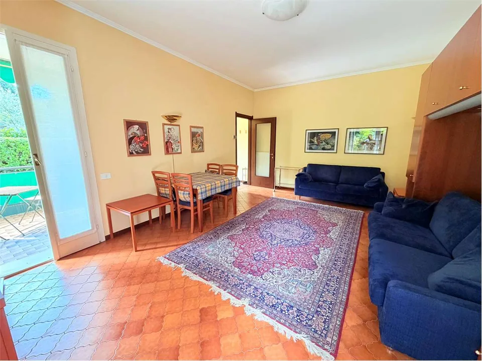 Grazioso monolocale in una posizione tranquilla e soleggiata con pisci – foto 5 di 13