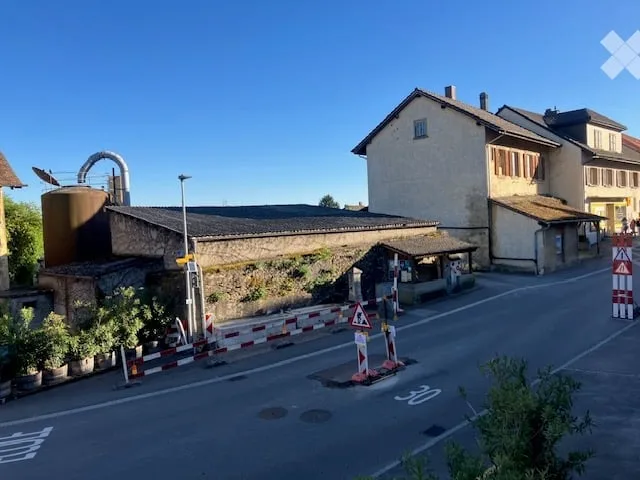 Charaktervolle 4-Zimmer-Wohnung in Cornaux NE – sofort verfügbar