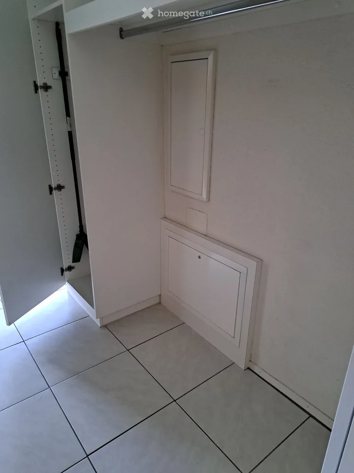 aussergewöhnlich ! charmante 2.5-Zimmer-Wohnung in Aegerten, sofort verfügbar oder nach Vereinbarung