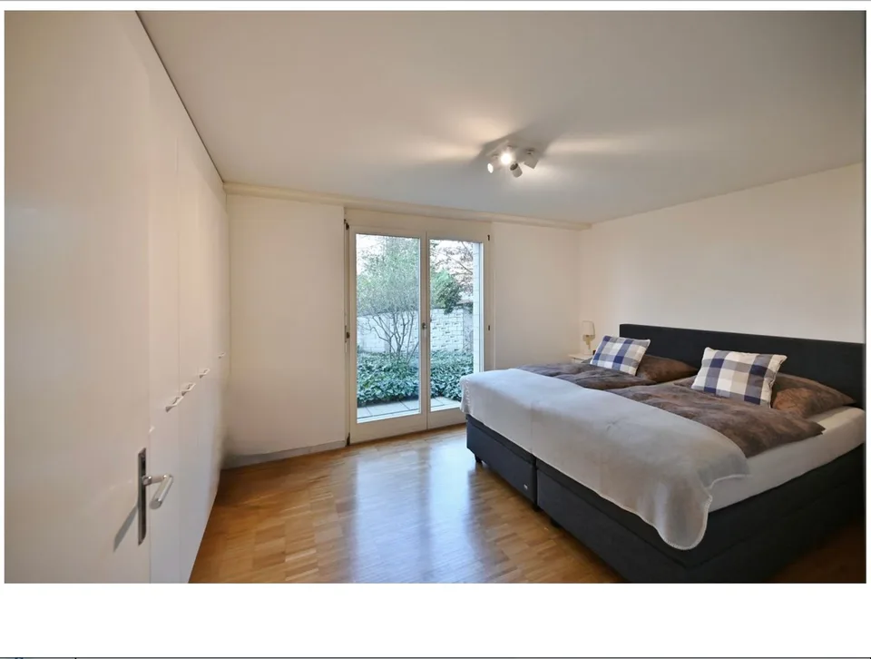 Exklusive 6.5-Zimmer-Wohnung auf zwei Ebenen mit Weitblick in Riehen