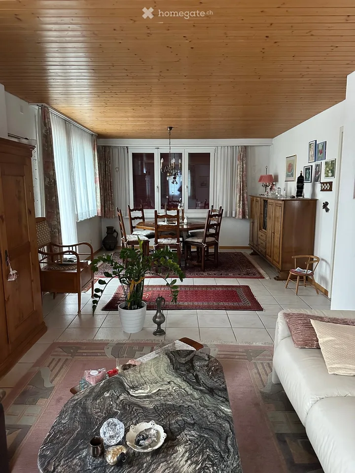 Casa unifamiliare 5.5 locali a Niederlenz in affitto