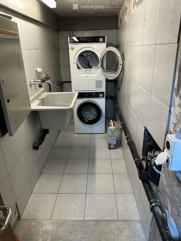 Möbliertes Doppel-Zimmer-Studio in Spreitenbach – ideal alleine oder zu zweit