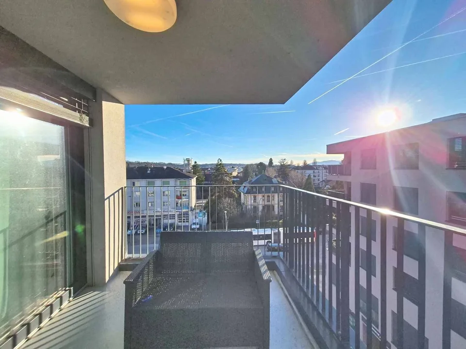 Geräumiges 3,5-Zimmer-Dachgeschoss im Stadtzentrum – Foto 7 von 9