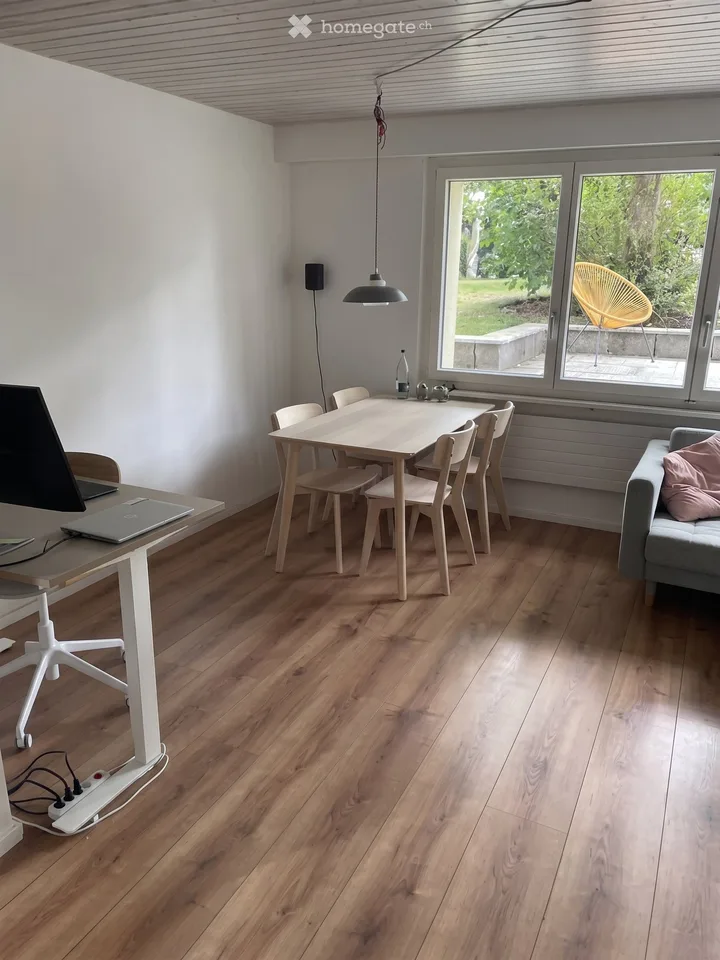 Appartement 3.5 pièces au rez-de-chaussée à Sins – grand espace de séjour dans un endroit calme (avec place de parking)