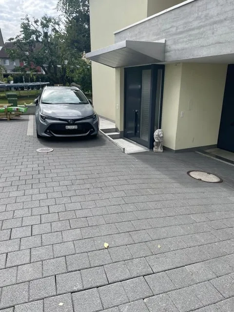 Appartement 3.5 pièces au rez-de-chaussée à Sins – grand espace de séjour dans un endroit calme (avec place de parking)