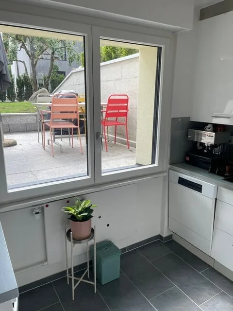 Appartement 3.5 pièces au rez-de-chaussée à Sins – grand espace de séjour dans un endroit calme (avec place de parking)
