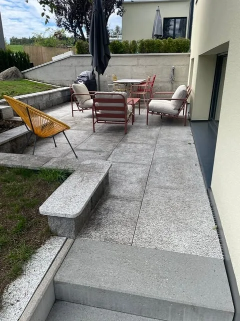 Appartement 3.5 pièces au rez-de-chaussée à Sins – grand espace de séjour dans un endroit calme (avec place de parking)