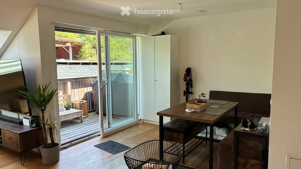 Moderne 3.5-Zimmer-Wohnung in Bottmingen mit Balkon, Parkplatz & Gartenmitbenutzung