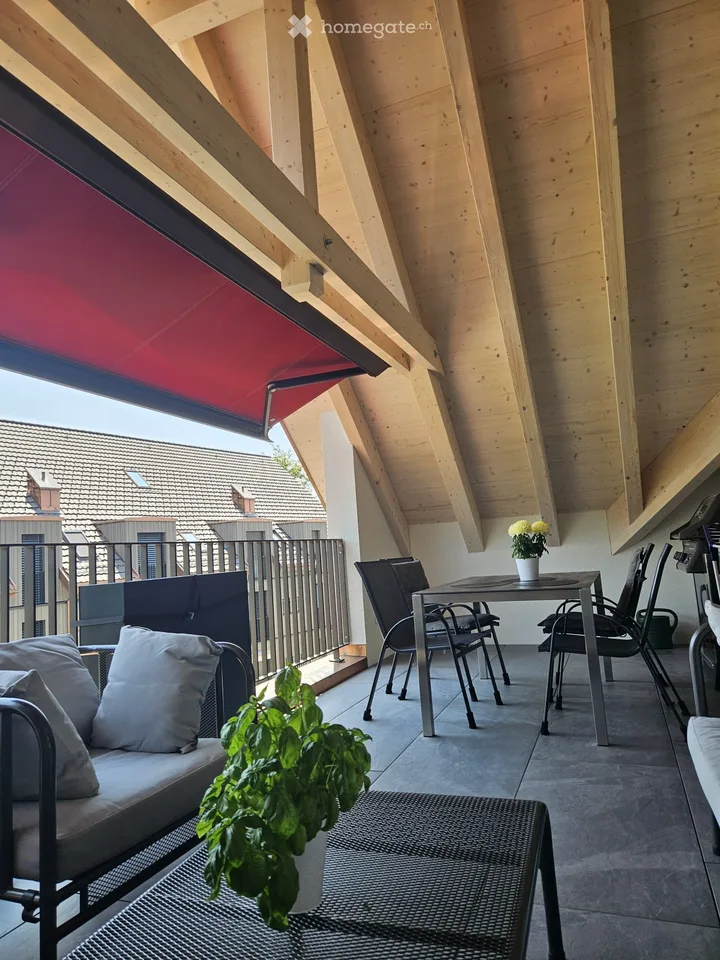 Exceptional new attic apartment in Itzikon (near Grüningen)
