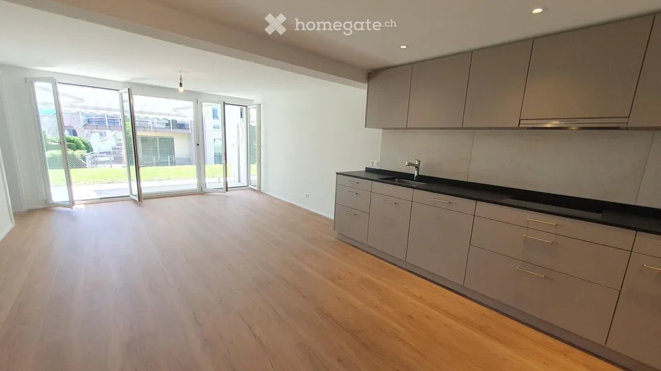 Appartamento terrazza moderno 4.5 locali a Eschenbach SG – disponibile immediatamente!