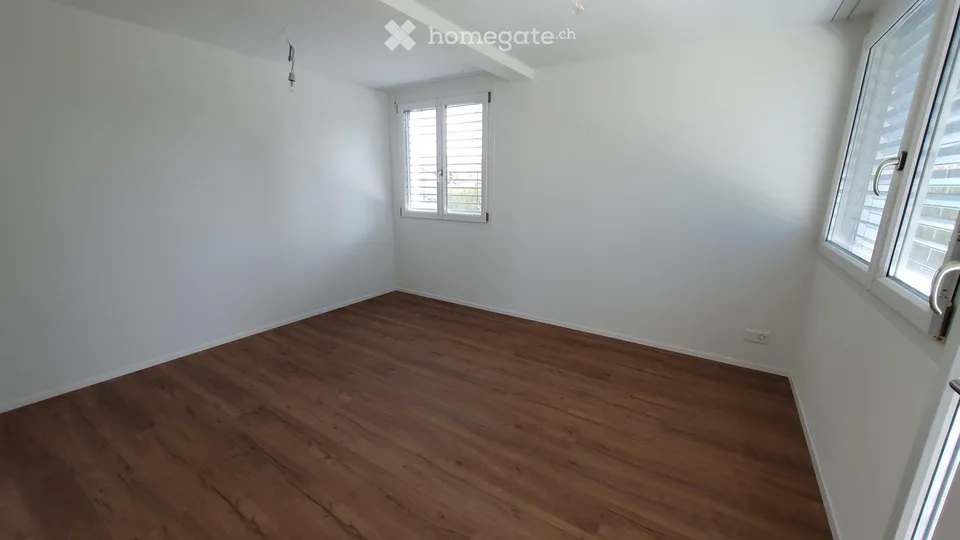 Appartamento terrazza moderno 4.5 locali a Eschenbach SG – disponibile immediatamente!