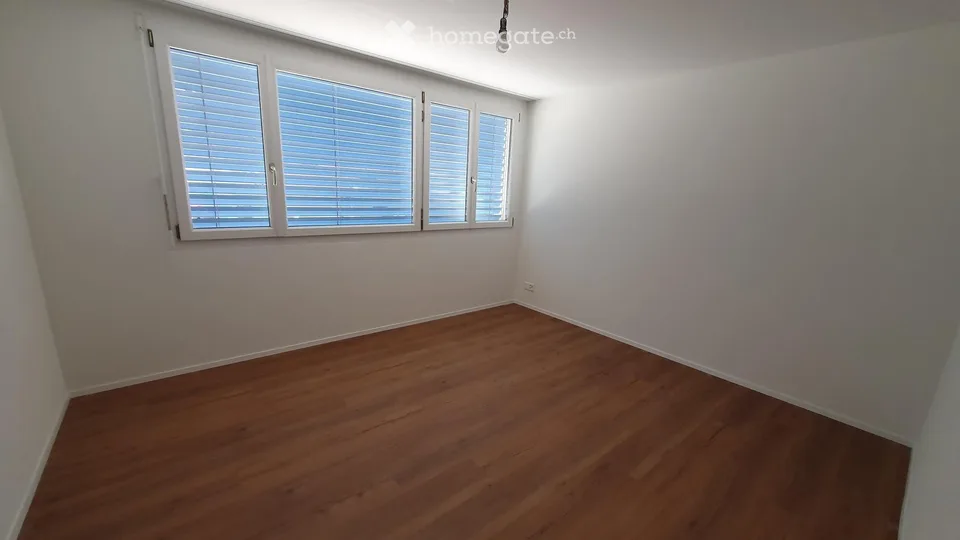 Appartamento terrazza moderno 4.5 locali a Eschenbach SG – disponibile immediatamente!