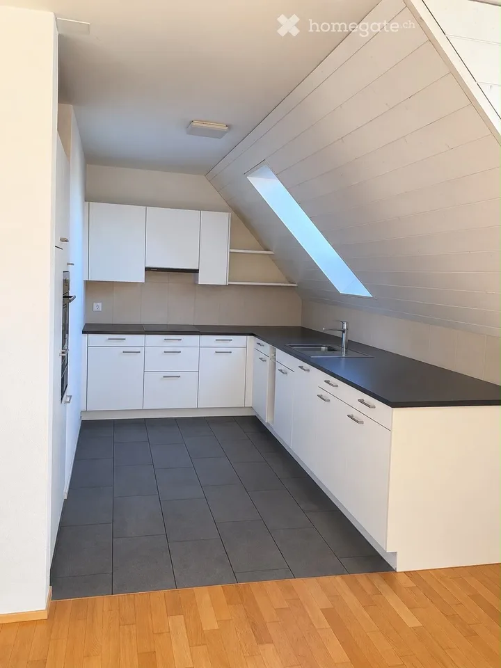 4.5 Maisonette/Duplex Apartment
