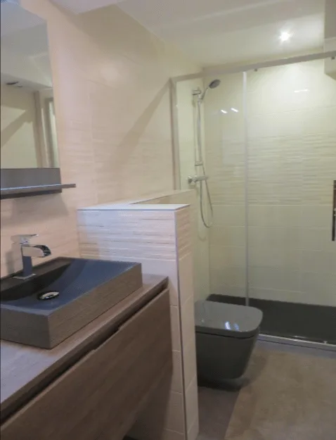 Möblierte Superior Studios & Wohnungen - furnished & serviced superior accommodation
