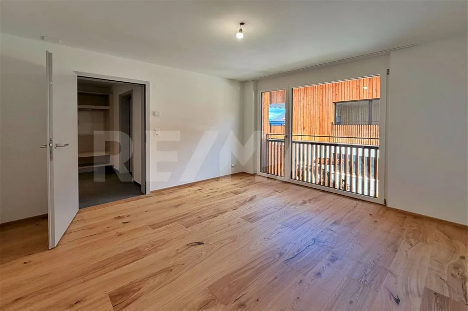 Erstvermietung: Seesicht trifft Wohnkomfort - 2.5 Zimmer mit Top-Au...