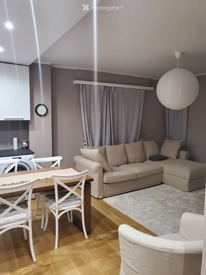 Möblierte 2.5-Zimmer-Wohnung in Paradiso, Lugano