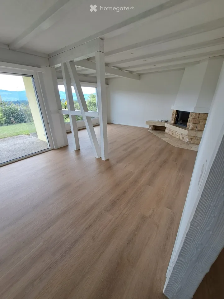 Charming 5.5-room single-family house in Eschenbach SG – Sunny location with a magnificent view