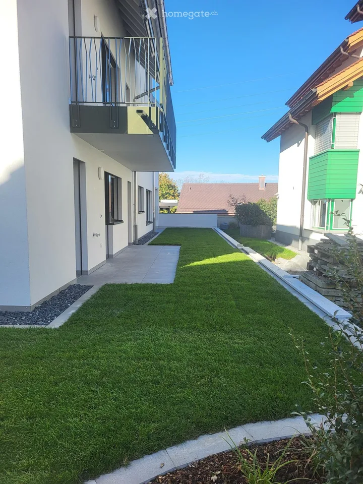 Suite privée avec terrasse & parking – connexion directe à la gare de Zurich HB & à l'aéroport