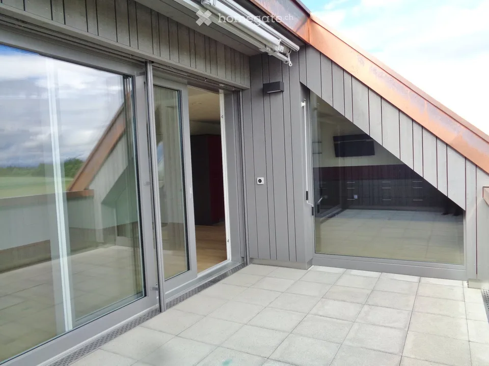 Modern 5.5-room maisonette apartment in Nürensdorf