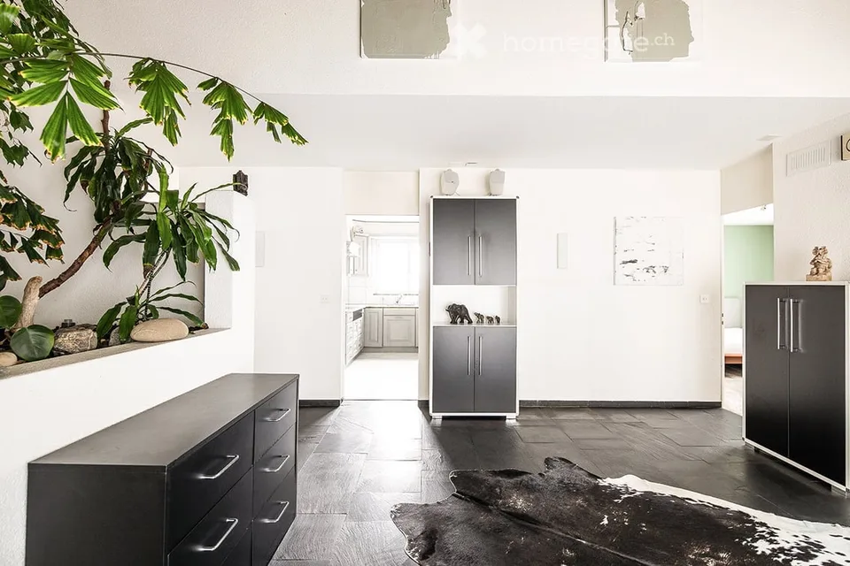 Grosszügig angelegtes 9,5-Zimmer Einfamilienhaus mit Weitsicht – Foto 6 von 19