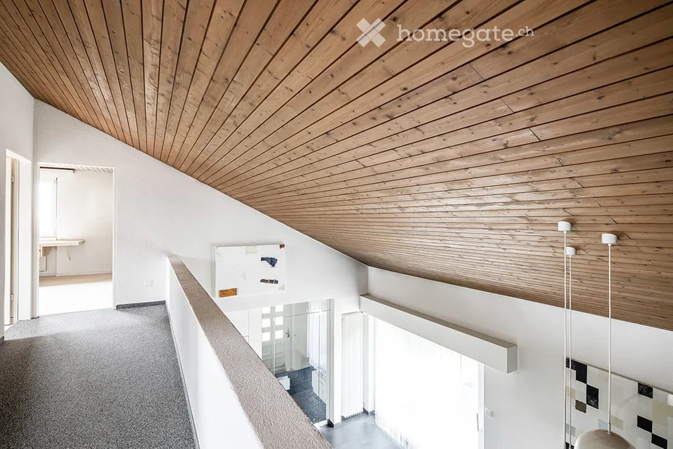 Grosszügig angelegtes 9,5-Zimmer Einfamilienhaus mit Weitsicht – Foto 14 von 19
