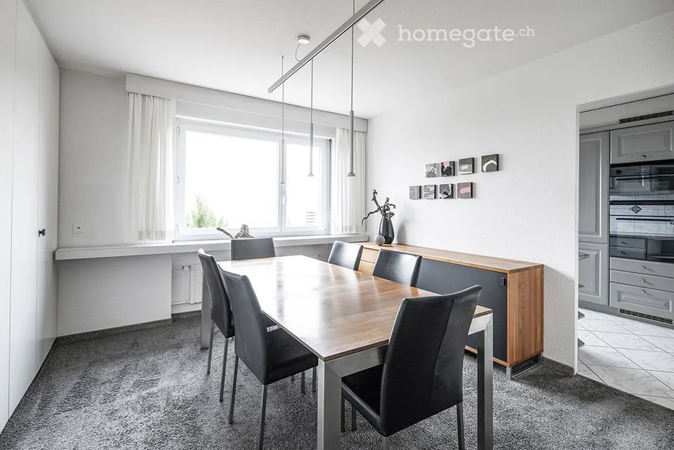 Grosszügig angelegtes 9,5-Zimmer Einfamilienhaus mit Weitsicht – Foto 7 von 19
