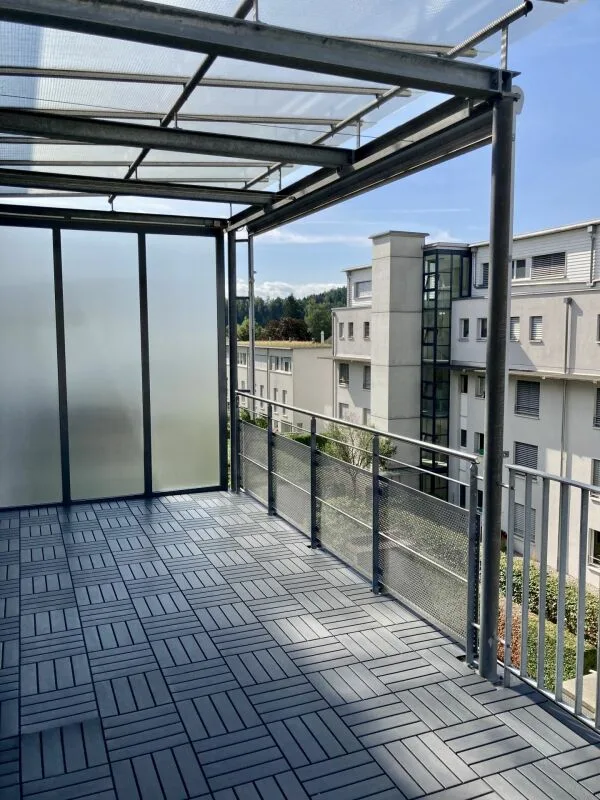VIVERE SPazioso CON CONCETTO DI STANZA FLESSIBILE - Vicino all'ospedale cantonale di Aarau
