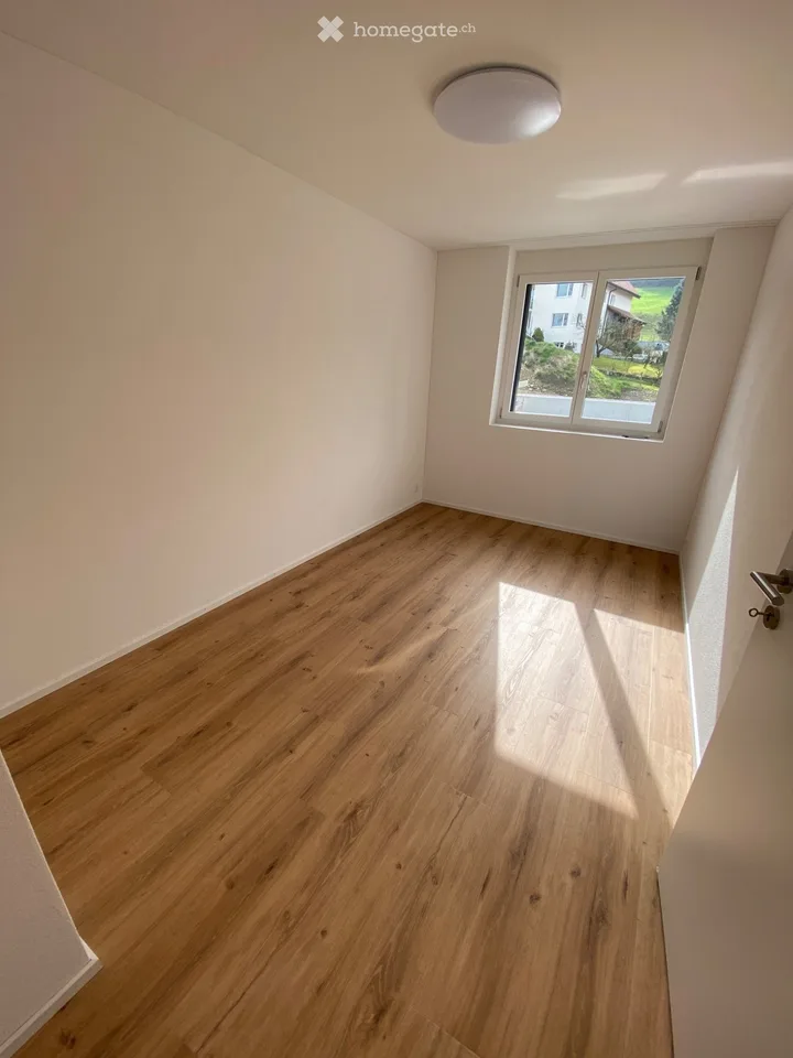 3.5-Zimmer Neubau Maisonette-Dachwohnung m. grosser Terrasse