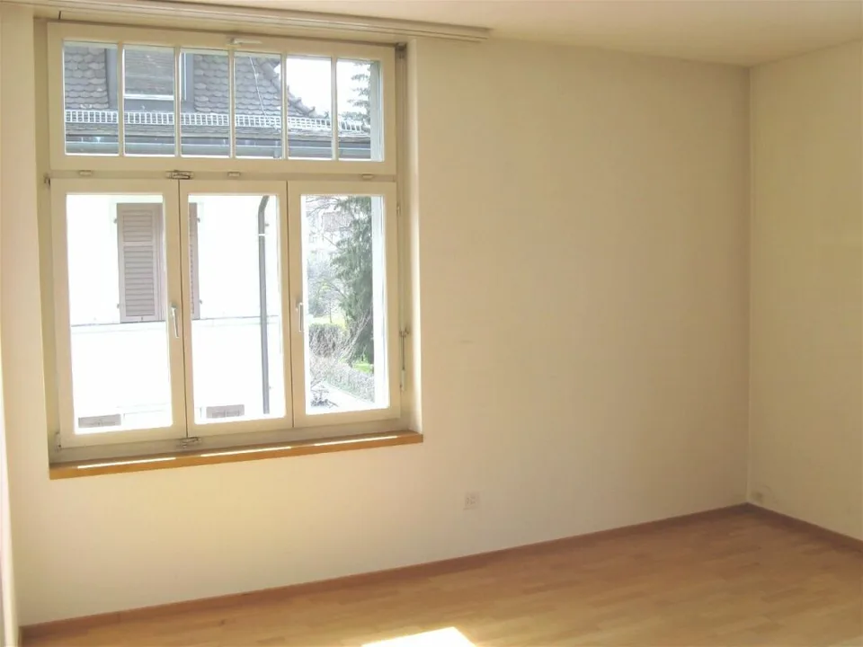 Appartement exclusif de 4,5 pièces dans une maison Art Nouveau sur Rosenberg – photo 9 sur 13