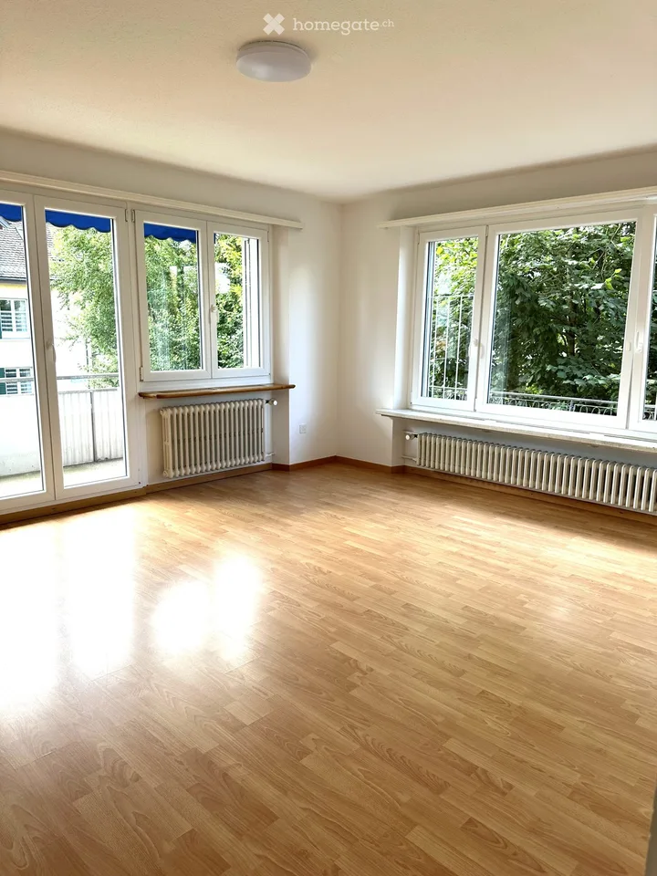 Appartement 4 pièces entretenu dans un emplacement central